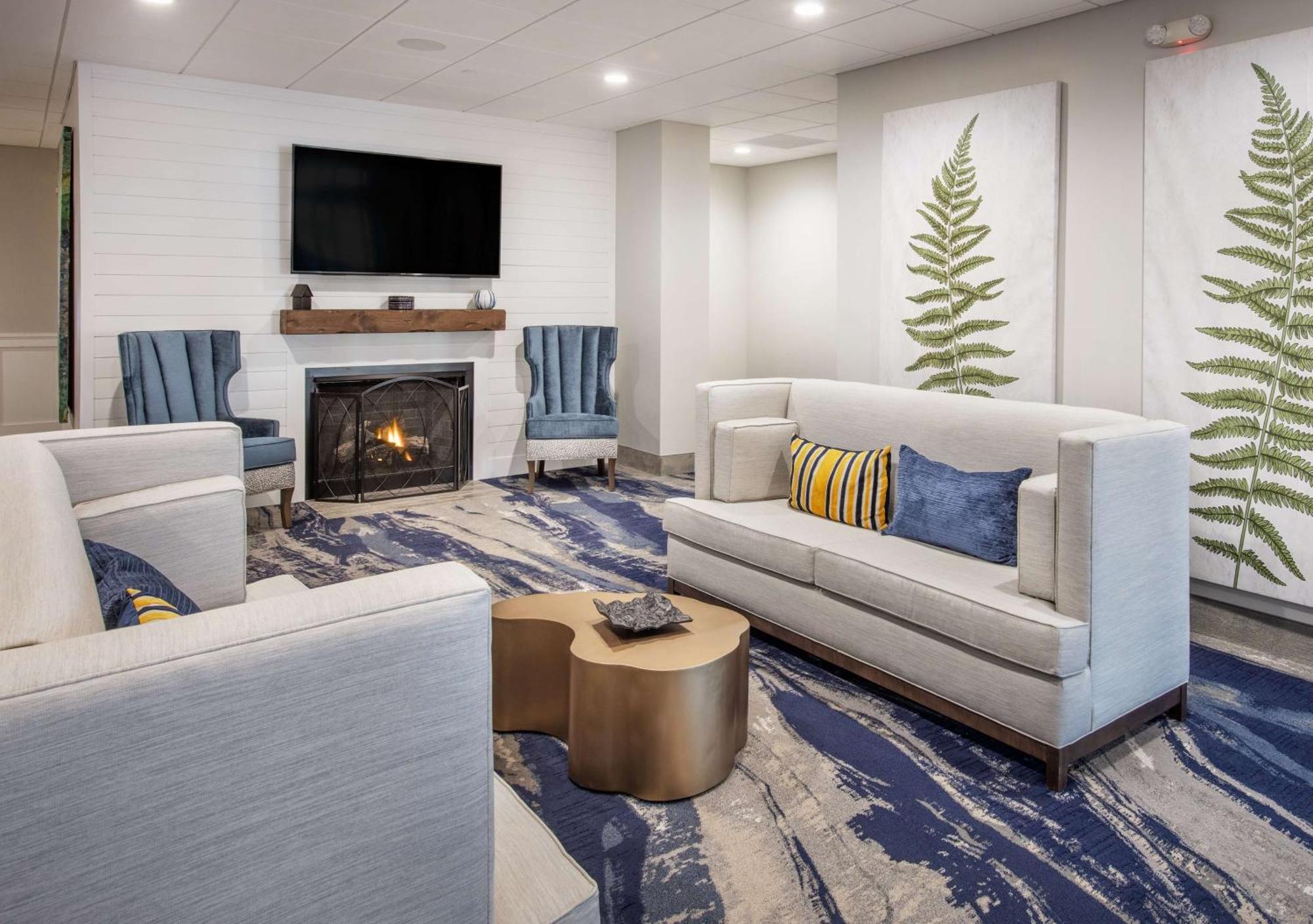 Doubletree By Hilton Monroe Township Cranbury Rossmoor Exterior foto